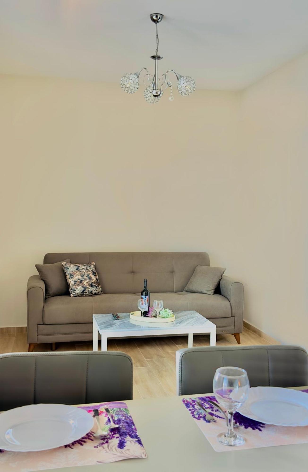 Bluish 3A Apartment Preveza Bagian luar foto